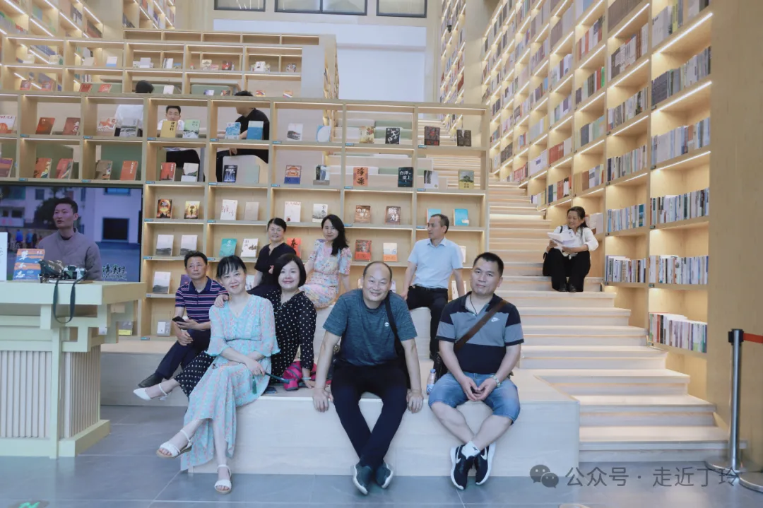 1994238438856093696.png 微信图片_20251128105040_544_335.png