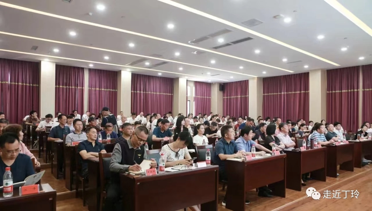 微信图片_20251128112304_588_335.jpg